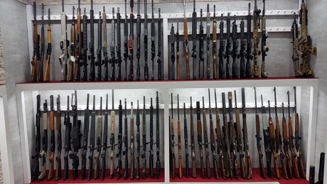 MyGuns Bild Showroom Waffenladen